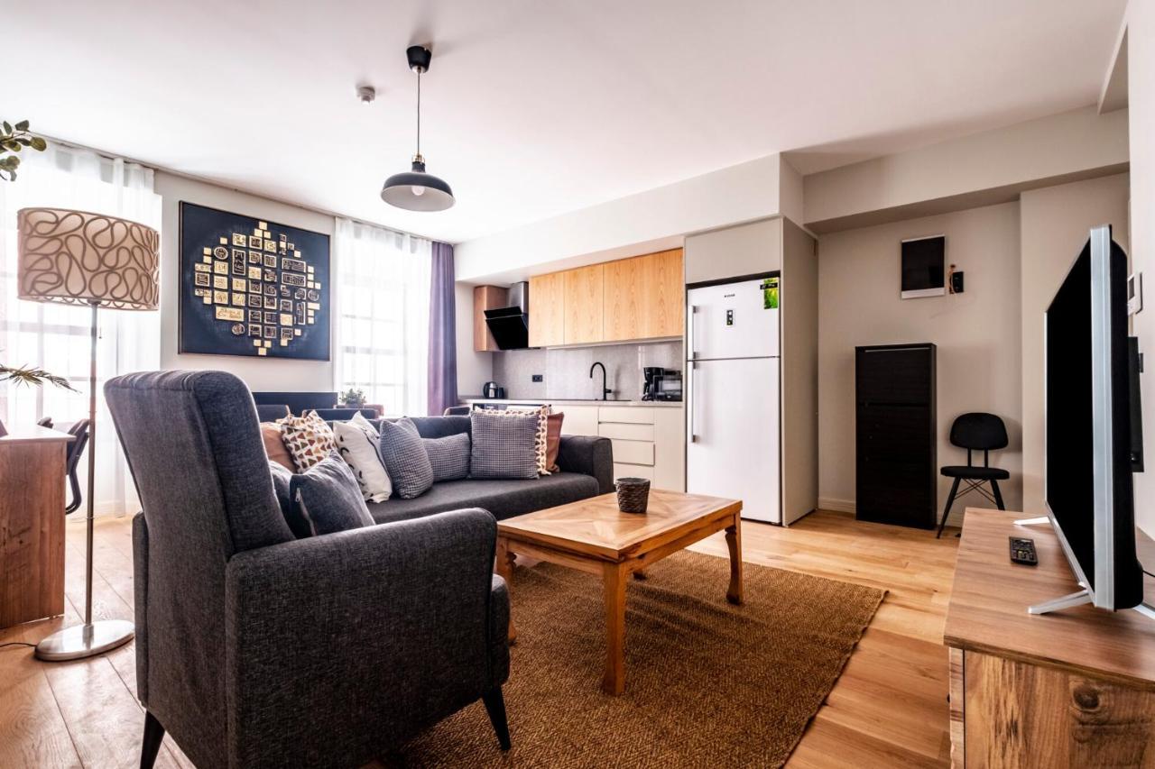 Charming Flat With Central Location In Beyoglu * Istanboel